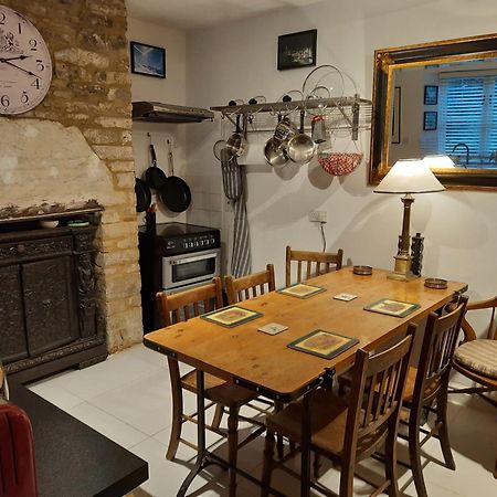 Market Place Cottage, Tetbury, Cotswolds Grade II Central Location 外观 照片