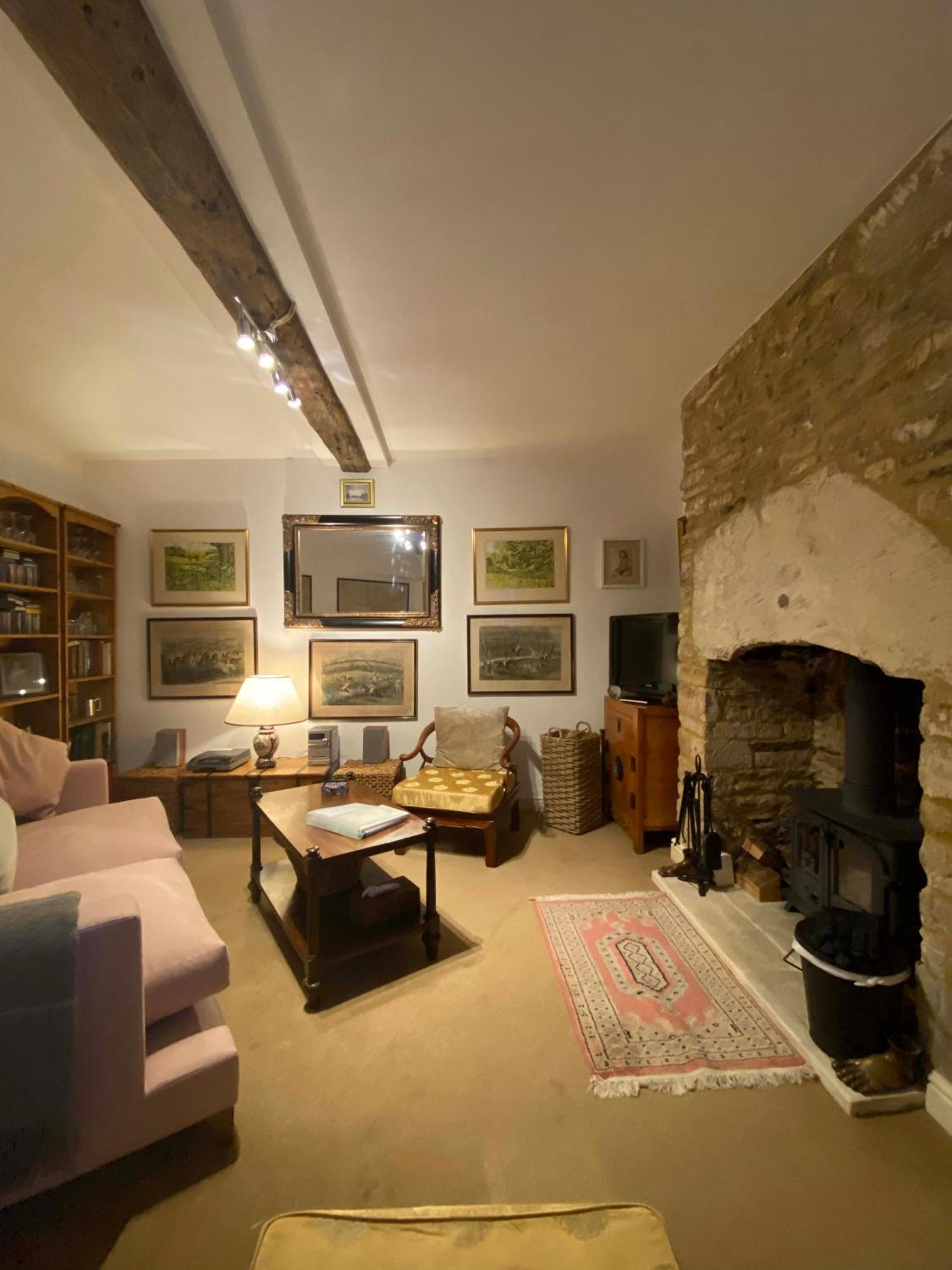 Market Place Cottage, Tetbury, Cotswolds Grade II Central Location 外观 照片